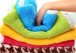 CoCocina Colorful Warm Dog Cat Blankets Pet Sleep Mat Pad Bed Cover Soft Flannel Blanket For Kitties Puppies And Other Small Animals-Rose Red-M -Dog Supplies Store 517kW5o1DYL