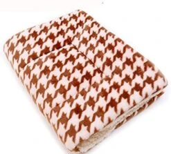 CoCocina Colorful Warm Dog Cat Blankets Pet Sleep Mat Pad Bed Cover Soft Flannel Blanket For Kitties Puppies And Other Small Animals-Rose Red-M -Dog Supplies Store 51XtJUg TxL. AC